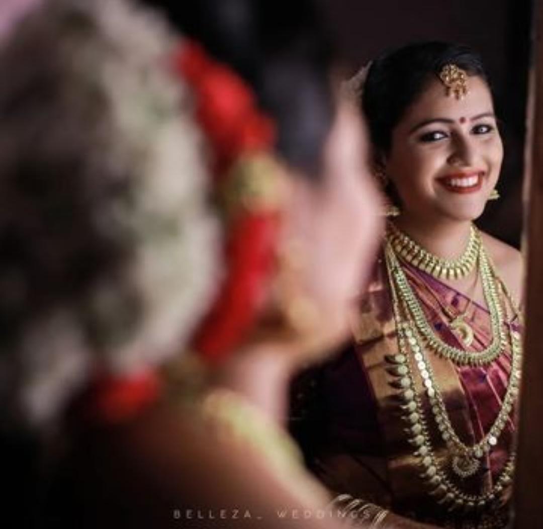 ANAMIKA BEAUTY PARLOUR POOVATTUPARAMBA